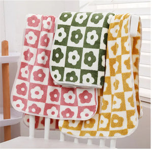 Cute Plaid Flowers Microfiber Towel Bath Towel Soft Face Towels