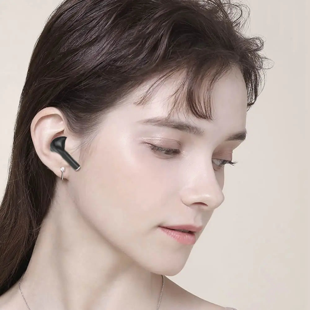 Fancy High Definition Earbuds Rieworkes