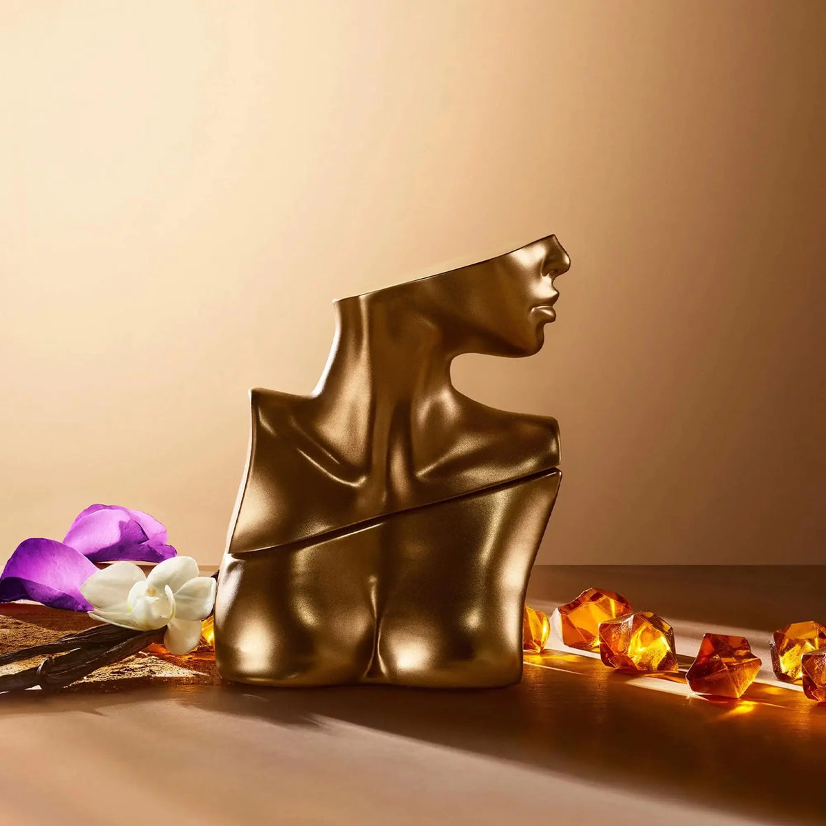 Billie Eilish Eau de Parfum Spray Perfume for Women, Notes of Sugared Petals, Vanilla &amp; Musk Eau de Parfum - 1.0 Fl Oz