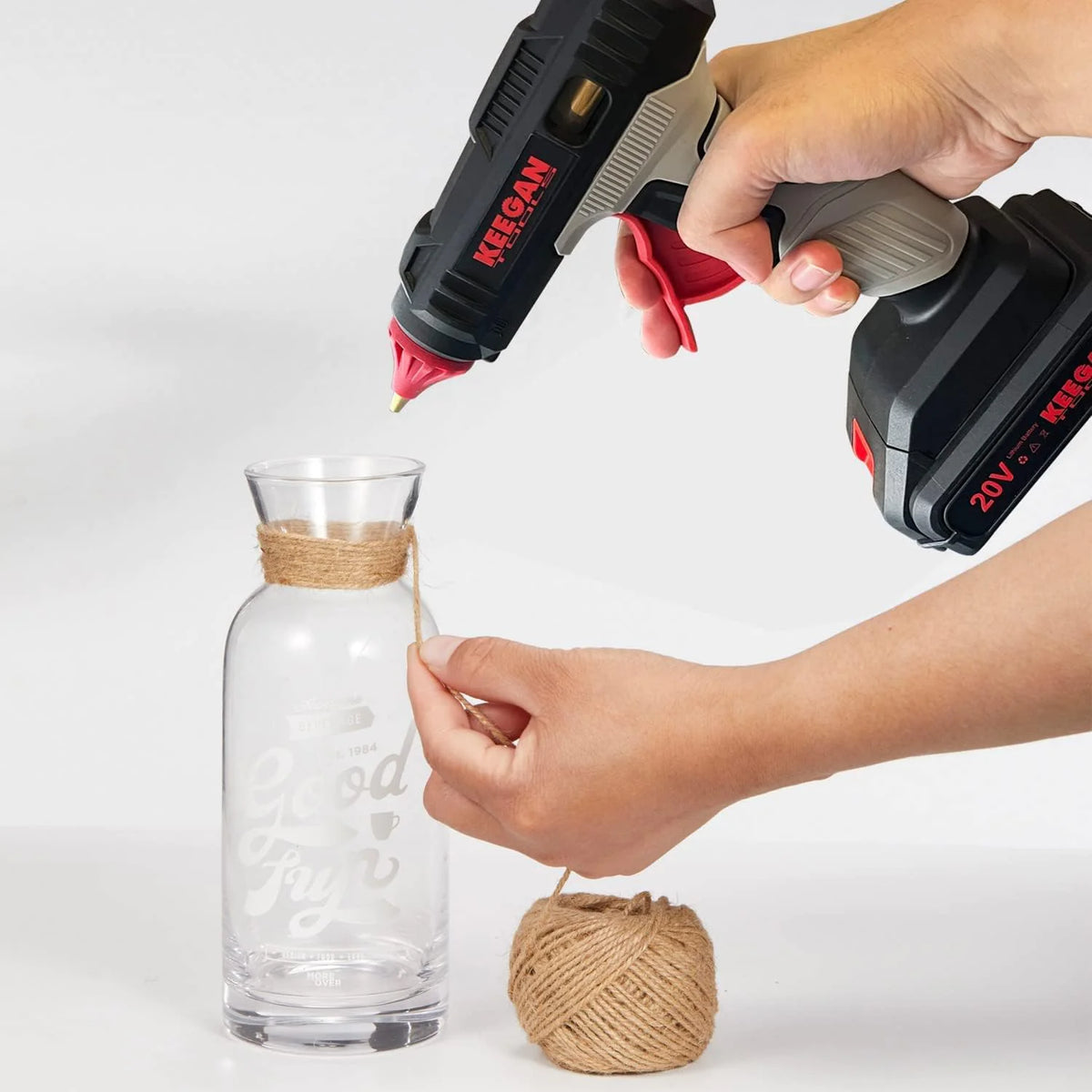 Full Size Cordless Professional 20V Hot Melt Glue Gun Kit Rechargeable 2 Battery Rieworkes